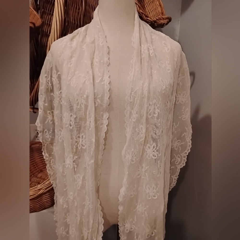 Laura Ashley Vtg Lace Scarf Ivory Romantic Feminine Wedding Elegant Victorian - Picture 5 of 7